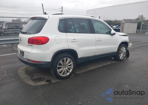 2015 Volkswagen Tiguan Se z USA, uszkodzony, nr VIN WVGAV7AX2FW509924